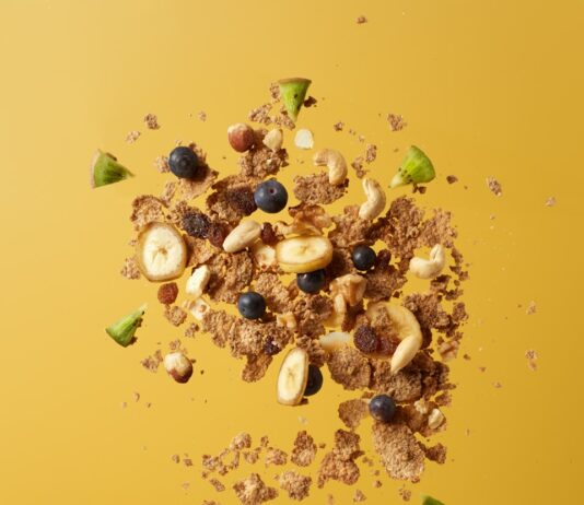 자연 식품의 힘: 건강을 위한 필수 선택 brown nuts on white ceramic bowl